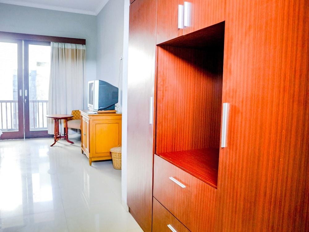 U Tube Hotel Uluwatu Esterno foto