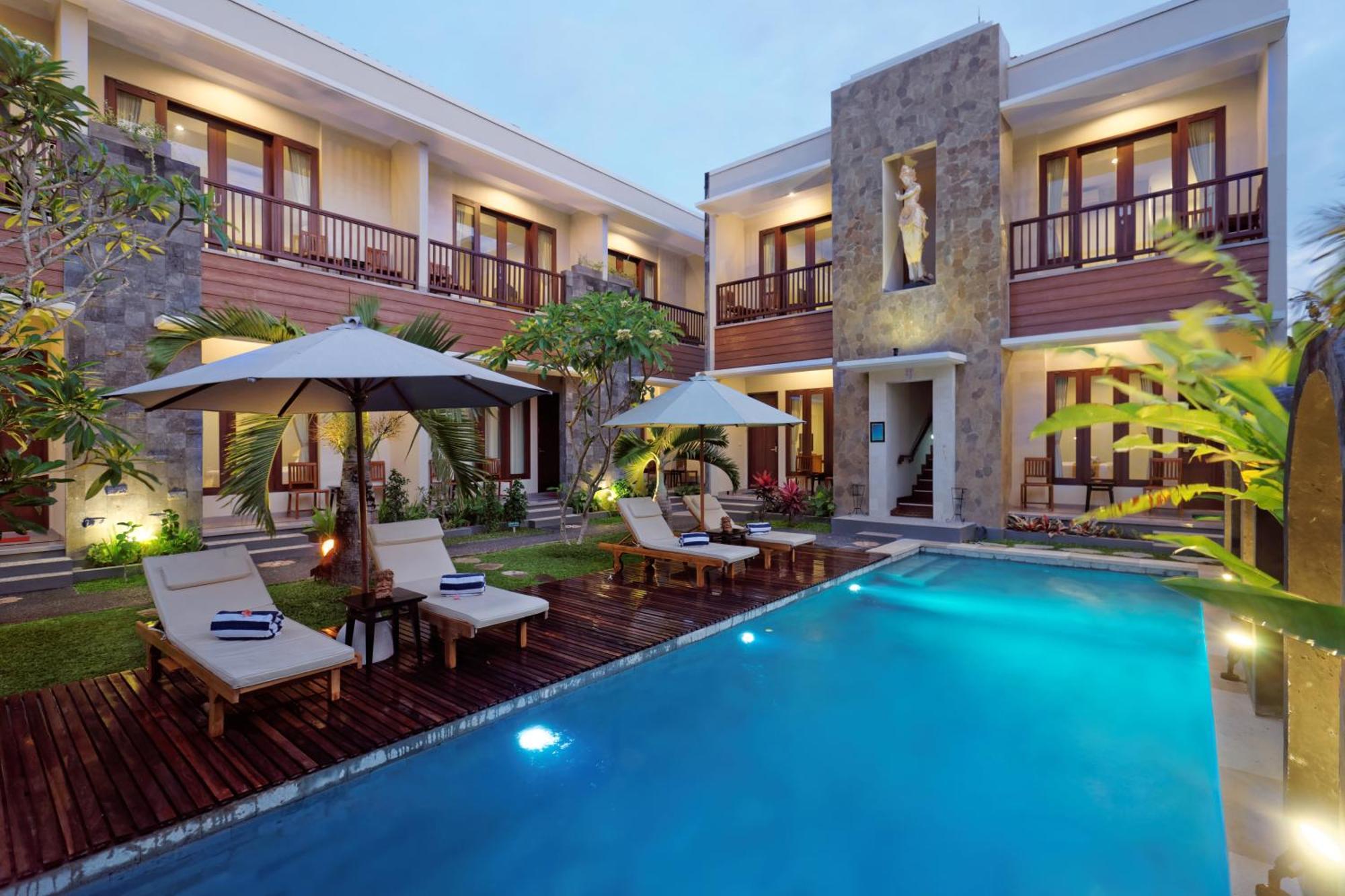 U Tube Hotel Uluwatu Esterno foto