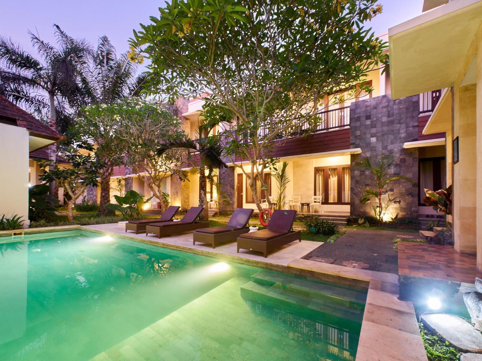 U Tube Hotel Uluwatu Esterno foto
