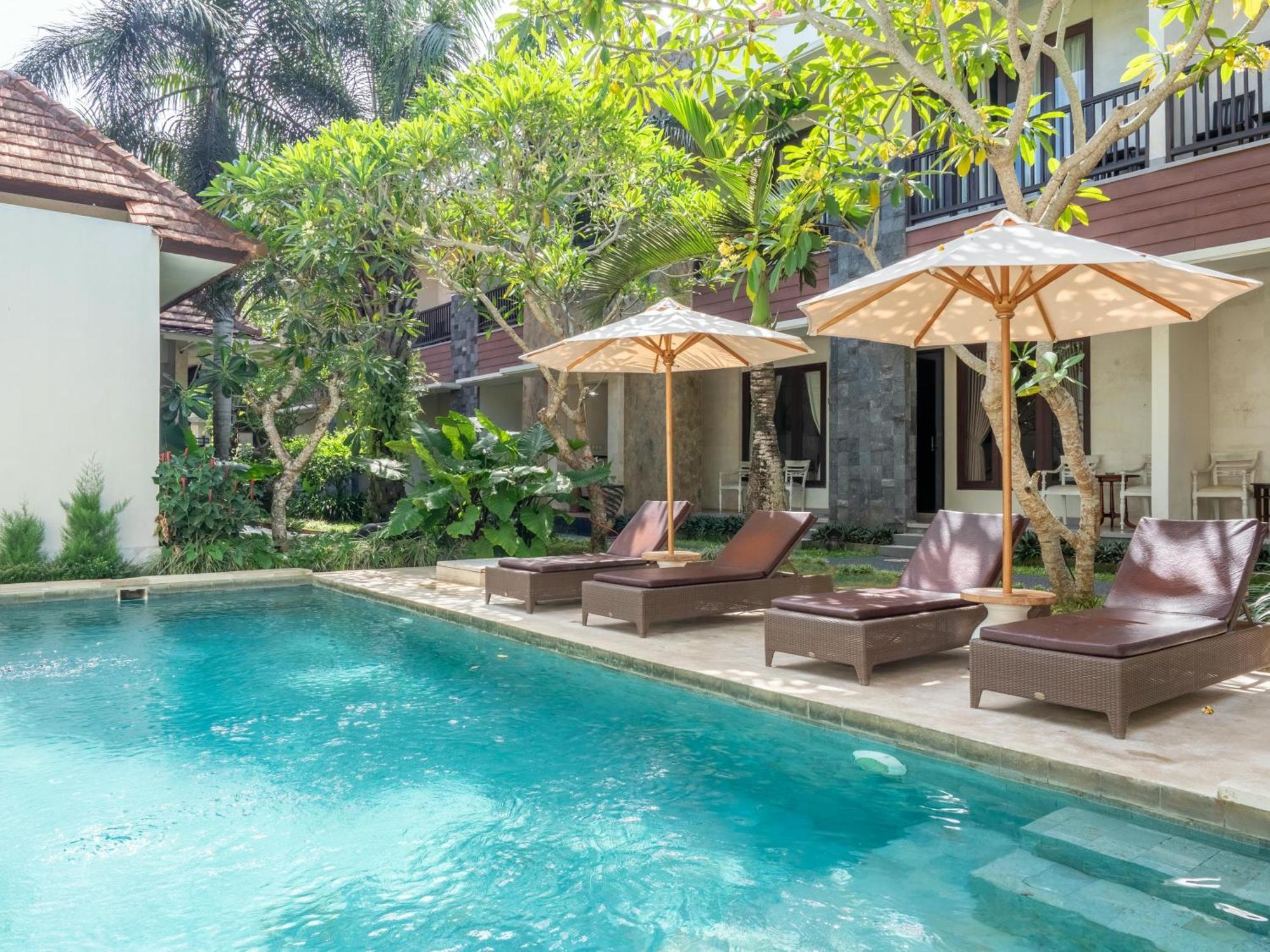 U Tube Hotel Uluwatu Esterno foto